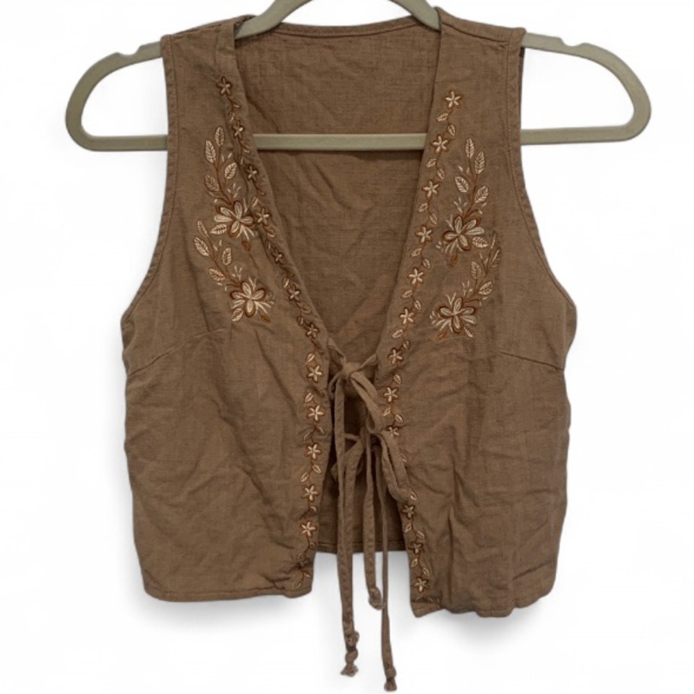 SHEIN Brown Embroidered Tie-Front Tank Top
